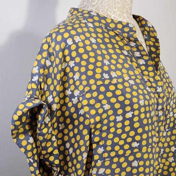 CAbi Women's Size S 100% Silk Yellow Polka Dot Short Sleeve Boxy Button Up Top - Picture 6 of 16